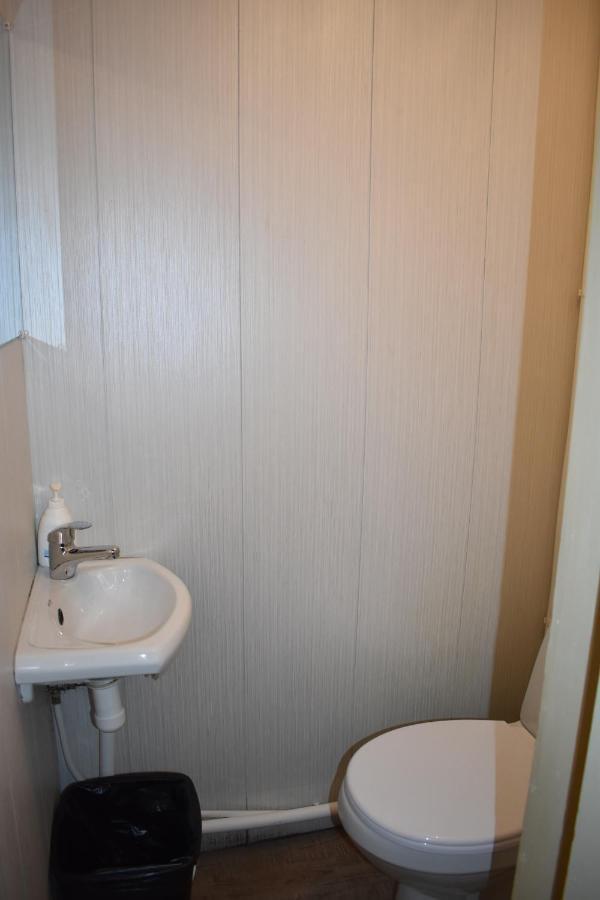 Budget Hostel Pärnu Eksteriør billede